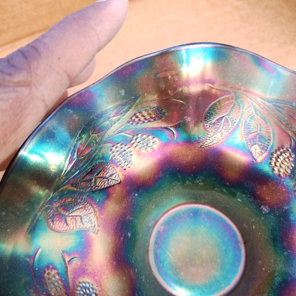 Antique Fenton Black Berry Spray Electric Blue Ruffled Bowl Home Decor GUC - Picture 9 of 11